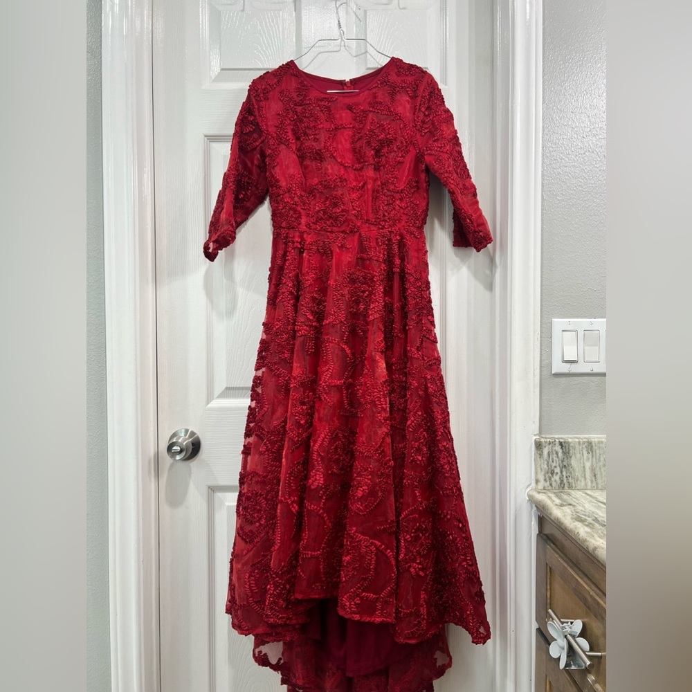 Dainty Jewell’s Dress